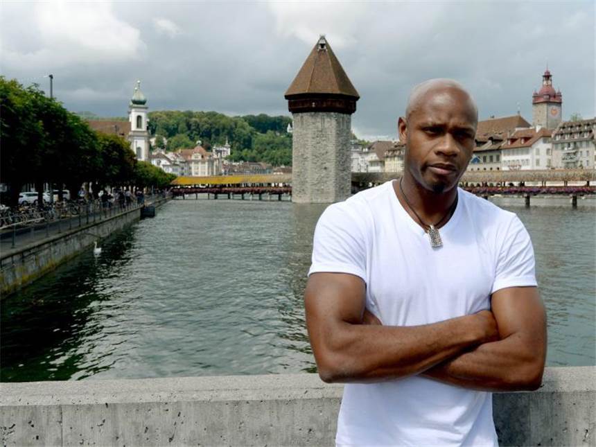 CAS reduziert Dopingsperre von Sprinter Powell Asafa Powell war extra nach Lausanne gereist. Foto: Urs Flueeler