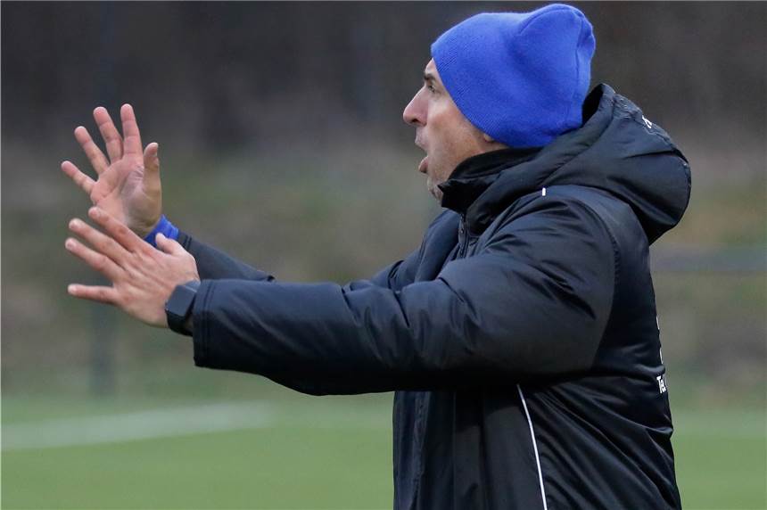 Julian Horstmann gibt seinen Einstand im ASC-Trikot - Moukoko geht leer aus ASC-Trainer Antonios Kotziampassis