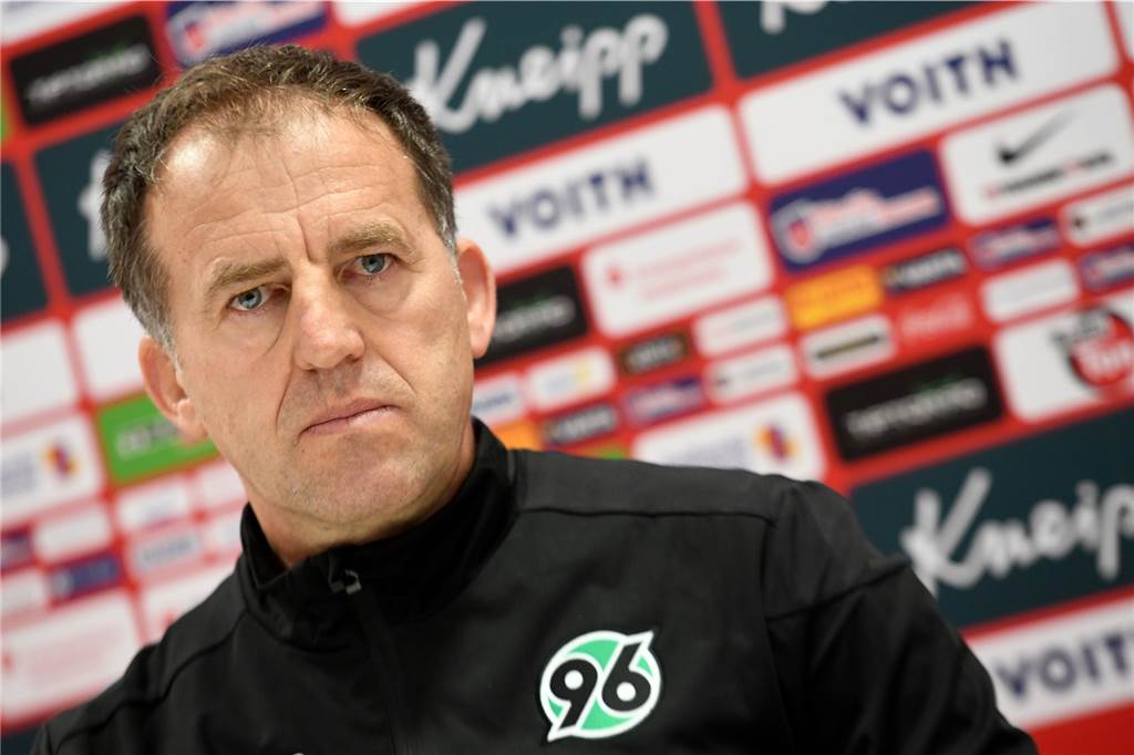 SG Massen bekommt prominenten Besuch von Zweitligist Hannover 96 Asif Saric wird am Samstag eine Trainingseinheit für Jugendspieler leiten.