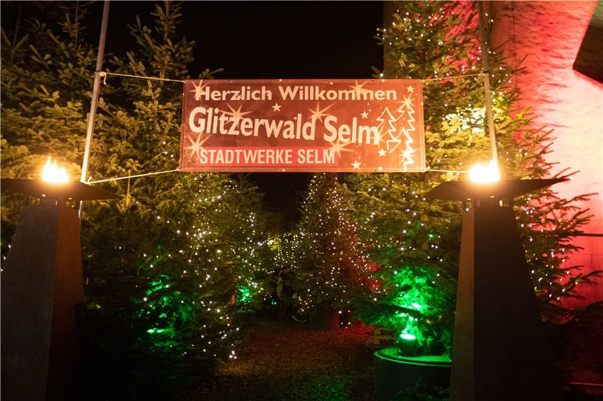 Glitzerwald in Selm einen Tag vor Start abgesagt Auch 2021 wird es in Selm keinen Glitzerwald geben.