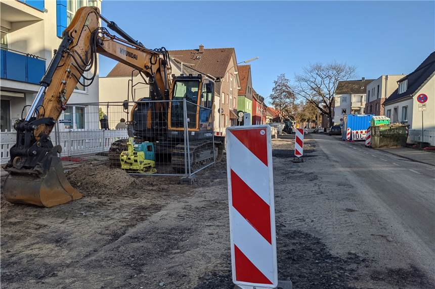 Jahresrückblick: Im Groß-Bau-Jahr wird an allen Ecken und Enden in Dorsten gebuddelt Auch an der Klosterstraße auf der Hardt haben im Herbst die Umbaumaßnahmen begonnen.