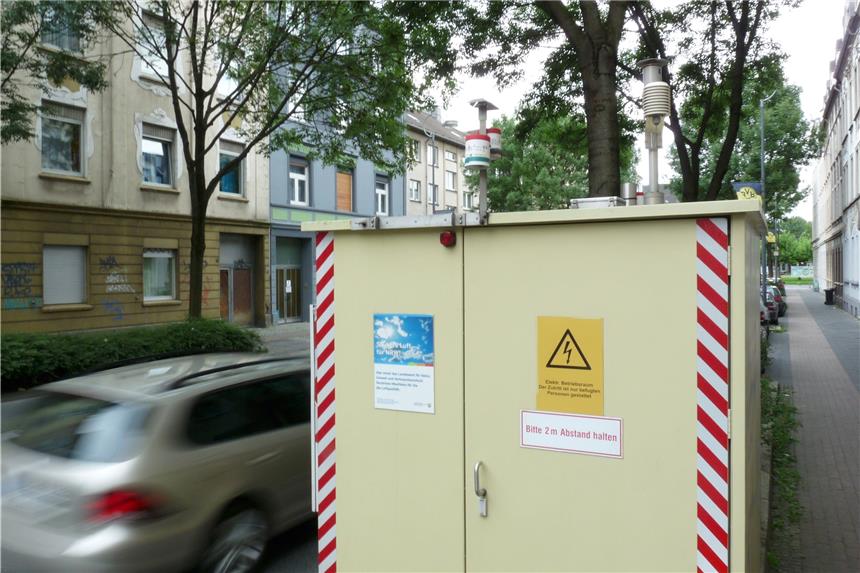Forderung nach Dieselfahrverbot Auch an der Messtation an der Brackeler Straße werden die EU-Grenzwerte für Stickoxid seit Jahren überschritten.