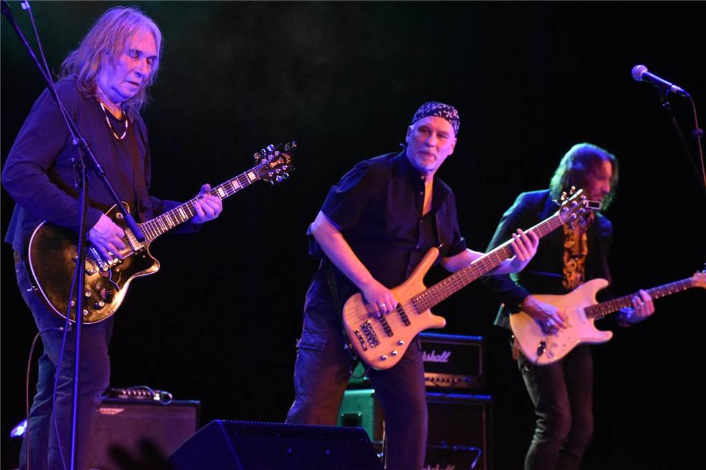 Fargo, Jane und Epitaph: Rocklegenden überzeugten im Heinz-Hilpert-Theater Auch bei Jane haben die Männer um Frontmann Klaus Walz (l.) das Spielen nicht verlernt.