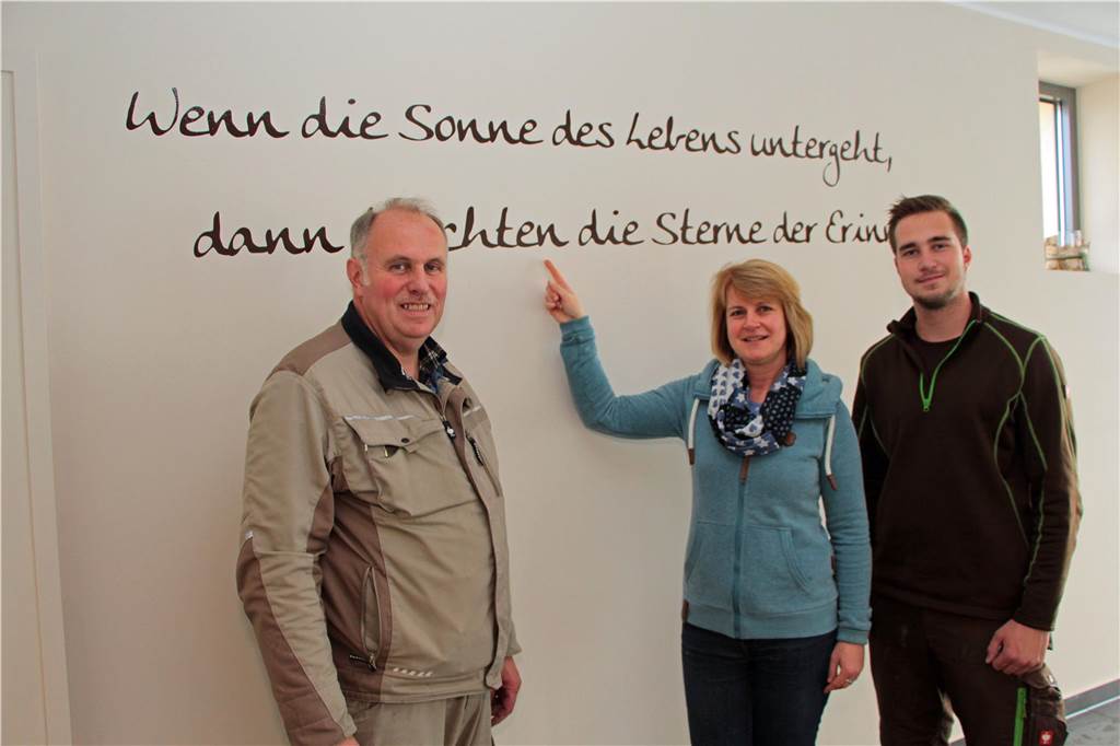 Vandalismus an mehreren Gräbern in Herbern: Polizei rät zur Anzeige Michael, Karin und Florian Goßheger