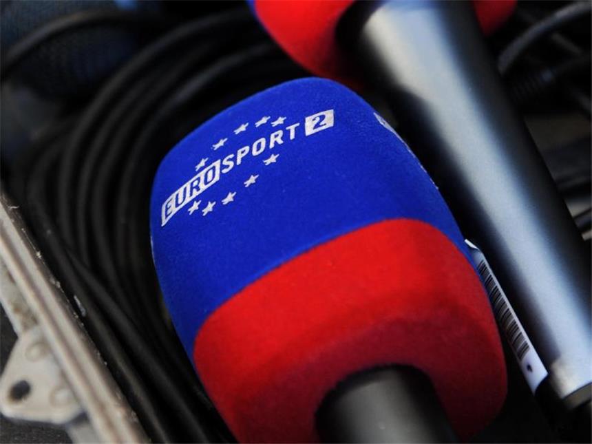 Eurosport diesmal mit Live-Übertragung zufrieden Auch beim Spiel Hannover 96 gegen den HSV gab es offenbar Probleme. Foto: Tobias Hase