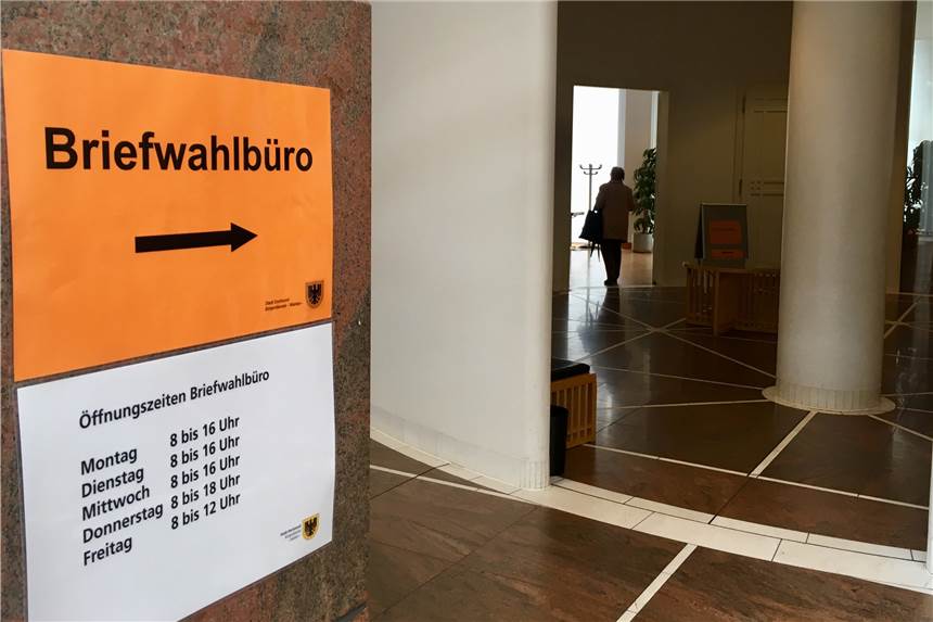 Auch das Briefwahlbüro im Rathaus wird zur Europawahl reichlich genutzt.