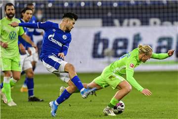 Auch das Comeback von Suat Serdar (l.) konnte die nächste Schalker Enttäuschung nicht verhindern.