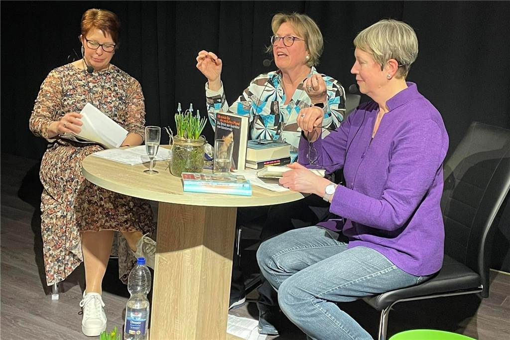 Musik, Gespräche und Workshops: Frauenkulturtage feiern ihr Comeback Frauen-Team des Cornelia Funke Baumhauses