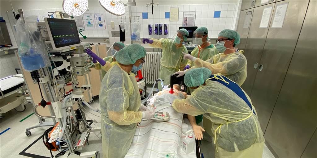 Personal-Ausfälle durch Corona treffen auch das Lüner St. Marien Hospital Auch das St. Marien Hospital muss derzeit Personal-Ausfälle aufgrund von Corona verkraften. Es gibt zudem ein anderes Phänomen: Patientinnen und Patienten kommen später und dann kränker zur Behandlung.
