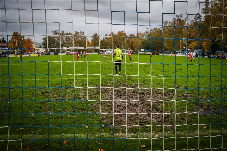 Politik verhängt Lockdown im Amateursport - schon früher als gedacht Auch der Amateurfußball ist von den neuen Beschränkungen betroffen.