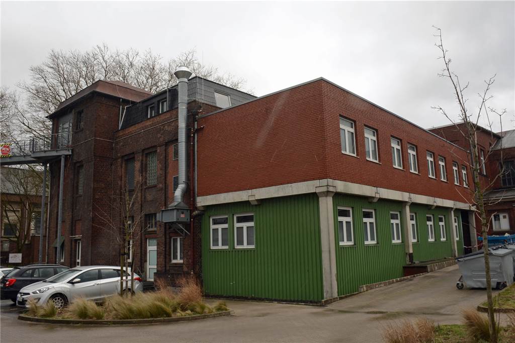 Millionenprojekt: Neues Hotel mit 40 Doppelzimmern kommt auf das Zechengelände in Dorsten Auch der in den 1970er/1980er-Jahren errichtete Anbau wird einen Hoteltrakt beherbergen.