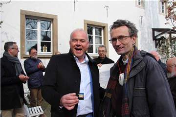 Auch der Lionsclub Werne an der Lippe verabschiedete sich von Pater Romuald.