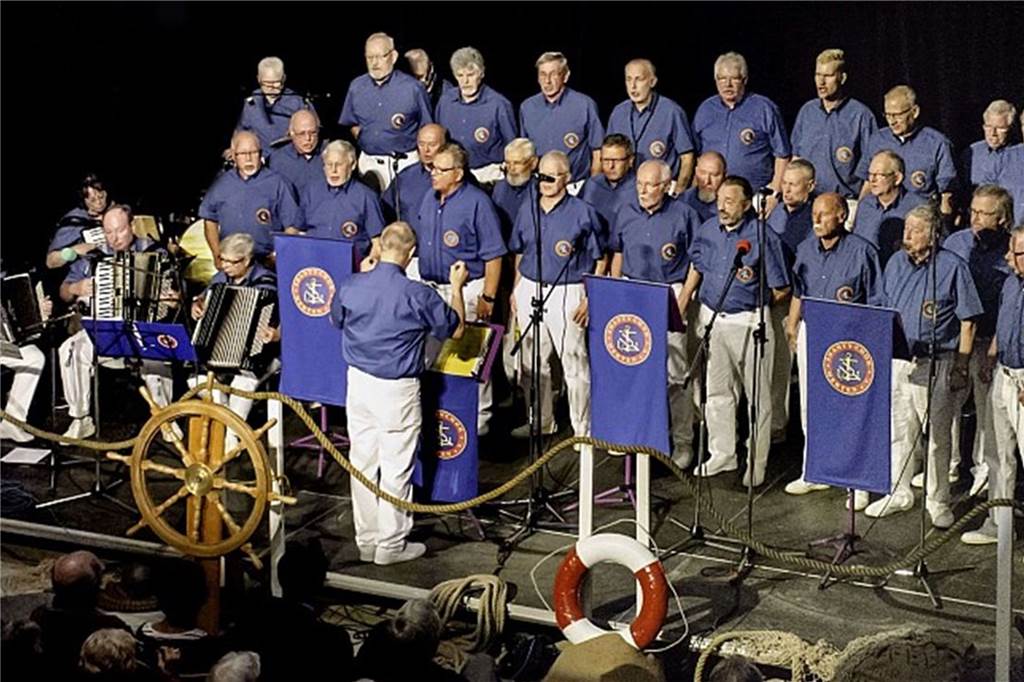 Gute Nachricht für Musikfans: Fünf weitere Konzerte im Amphitheater Auch der Shanty-Chor Herten tritt im Amphitheater auf.