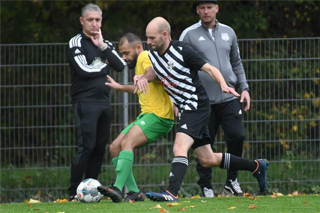 Auf einen Blick : Alle Partien und Ergebnisse des zwölften Spieltages Auch der TuS Henrichenburg III läuft am zwölften Spieltag wieder auf.