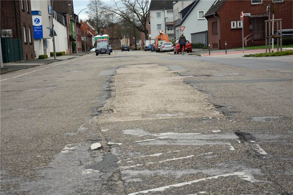 Innenstadt von Dorsten: An allen Ecken und Enden wird in diesem Jahr gebuddelt und gebaut Auch der Umbau und die Sanierung der Klosterstraße steht auf der Agenda.