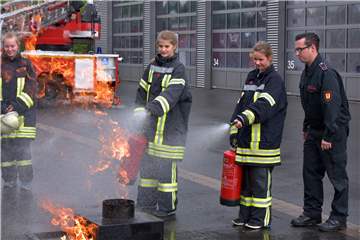 Auch die Arbeit der Feuerwehr können die Schüler bei der Berufsfelderkundung praktisch erleben.