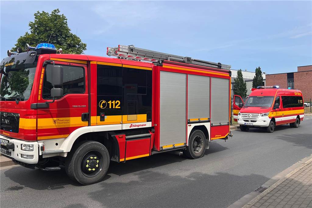Großeinsatz am Lippewerk: Schwefelsäure-Alarm Auch die Feuerwehr Lünen war vor Ort.