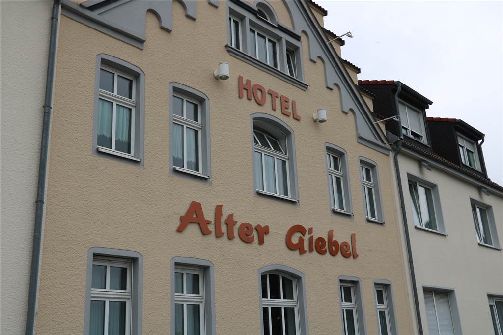 Kirchhellener Hoteliers kommen glimpflich davon Auch die insgesamt 17 Zimmer im Alten Giebel sind nach wie vor nicht voll belegt.