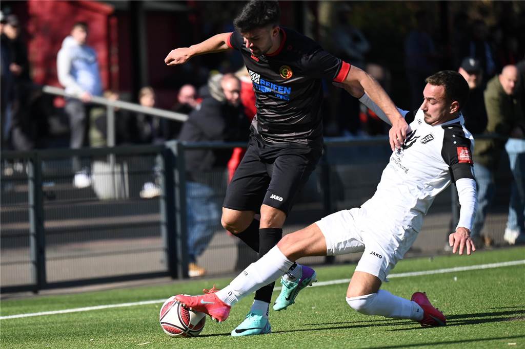 Im Abstiegskampf blicken alle nach Borken: Spvgg. Erkenschwick II gegen FC Marl II