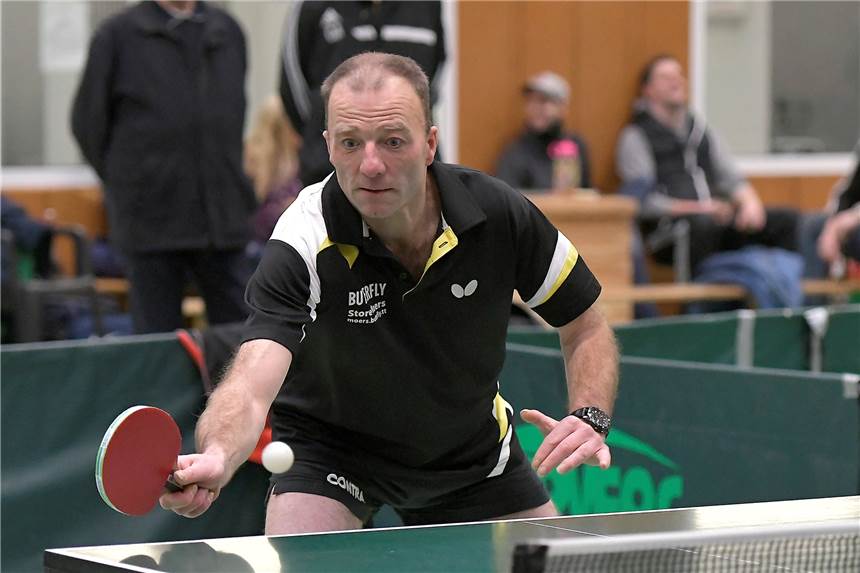 Wegen Corona: Tischtennis-Saison ab sofort beendet Auch die Teams des VfL Ahaus, im Bild Wilm Hogelucht-Schücker, werden in dieser Saison nicht mehr spielen.