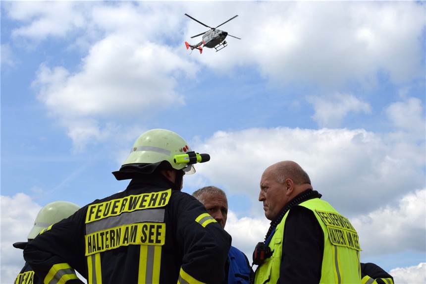Mit Hubschrauber und Hochleistungspumpe: Feuerwehrübung am Silbersee II Auch ein Polizeihubschrauber wird über dem Silbersee II fliegen.