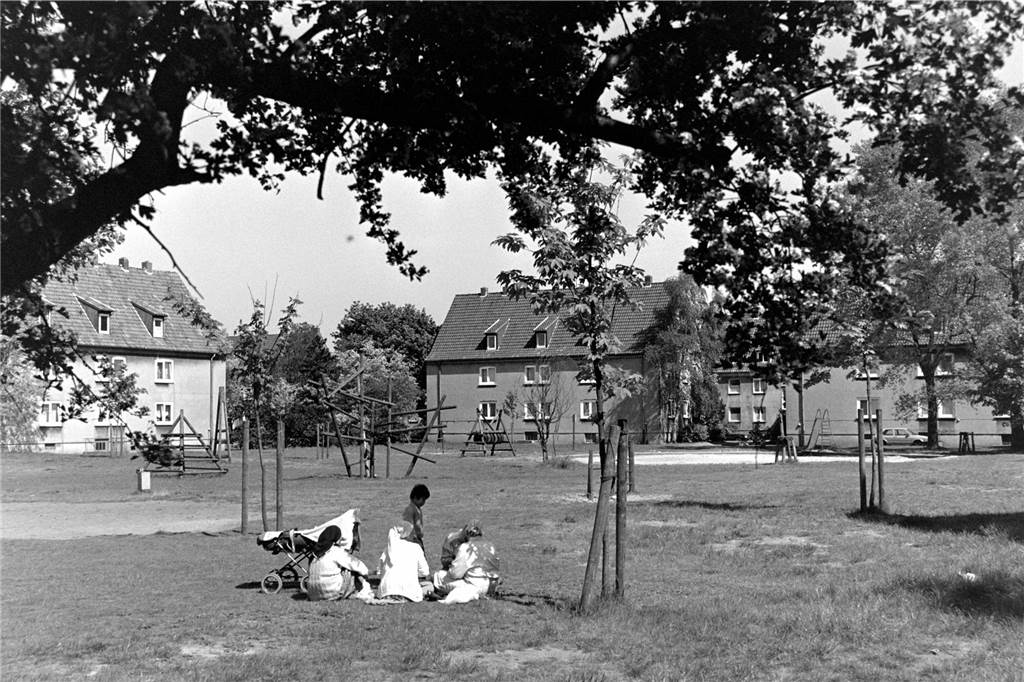 Auch einen Spielplatz gab es in der Siedlung in Alstedde 1989.