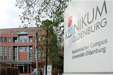 Auch hier mordete Niels H.: Haupteingang des Klinikums Oldenburg. Foto: Ingo Wagner
