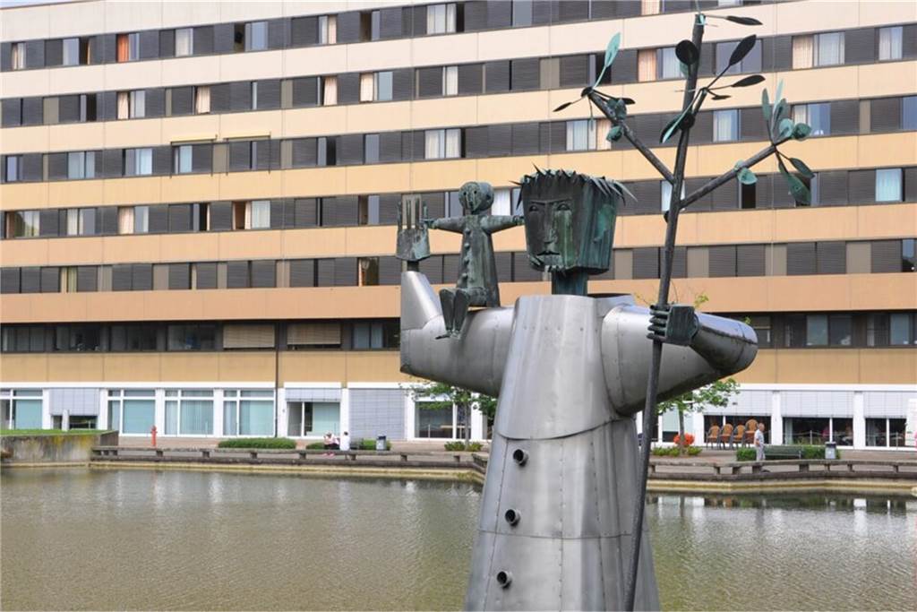 Klinikum Lünen-Werne lockert ab 8. März das Besuchsverbot Auch im St. Christophorus Krankenhaus Werne sind Besuche unter bestimmten Bedingungen wieder erlaubt.