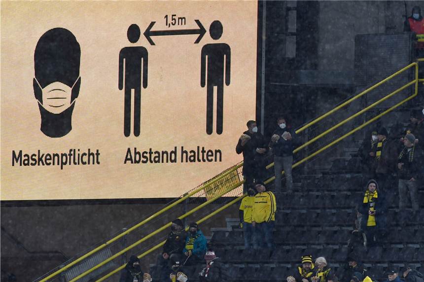 BVB gegen Besiktas: Was Fans beachten müssen – und wie sich die Polizei vorbereitet Auch in der Champions League beim BVB-Heimspiel gegen Besiktas gilt: Maske auf, Abstand halten.