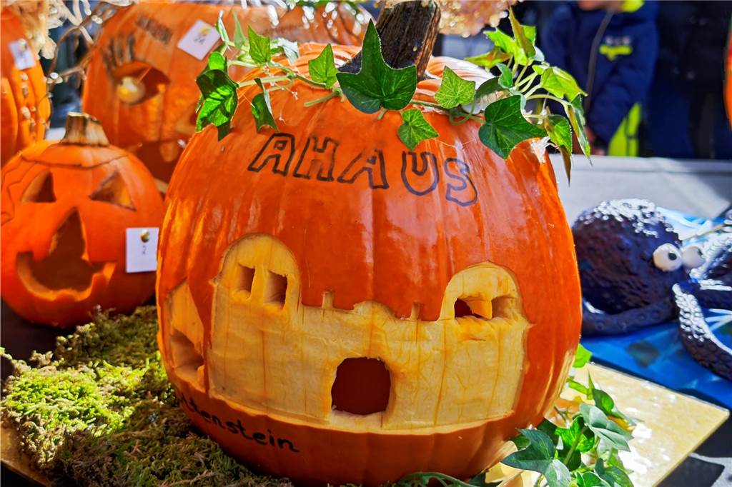 Viele Fotos vom Herbstmarkt in Ahaus: Ein Bummel durch die volle Innenstadt