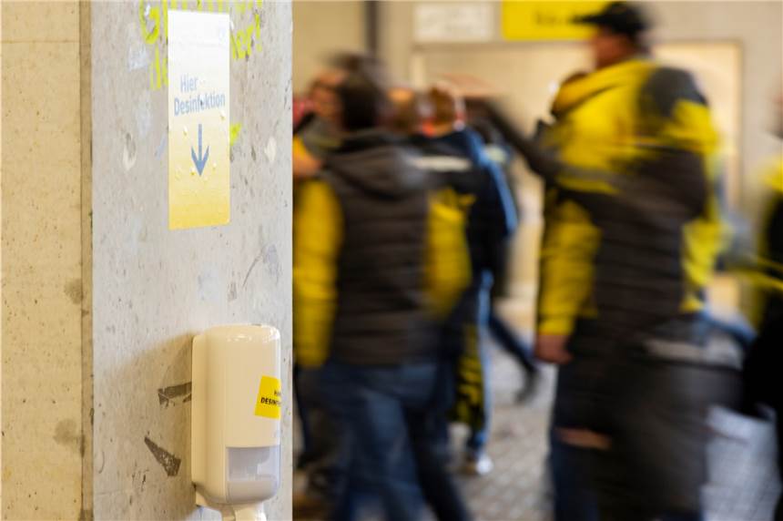 BVB auswärts gegen Duisburg: Fans finden eine Sache im Pokal schade Auch mit dem Pokal wird noch keine Normalität in die Stadien zurückkehren.