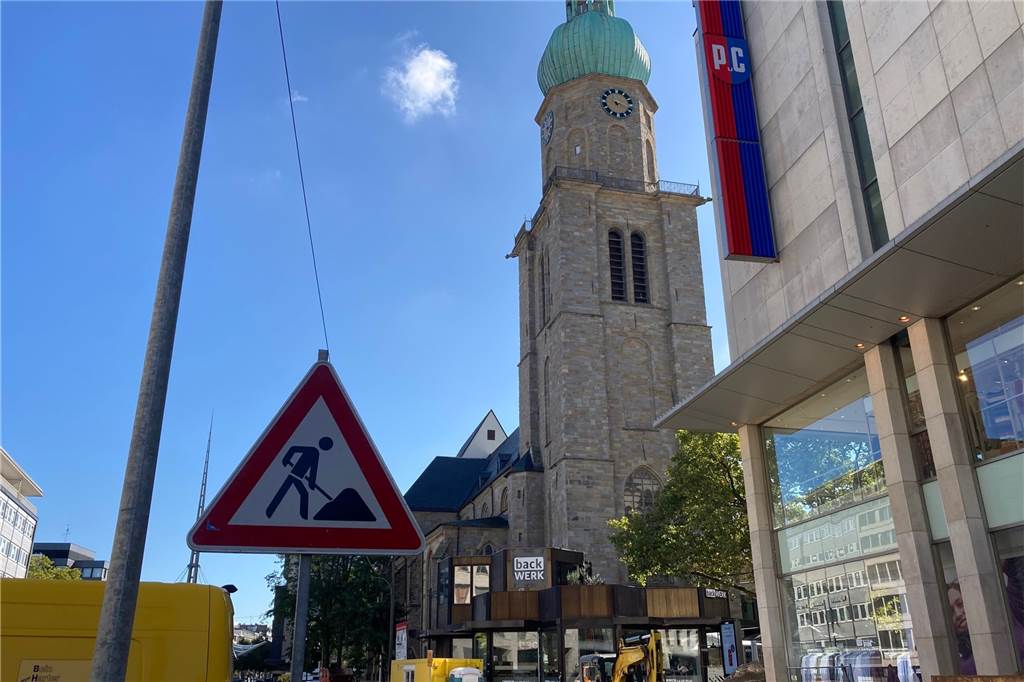 Von Phoenix-See bis Rathaus: So ging es 2022 auf großen Baustellen voran Auch an St. Reinoldi in Dortmund wurde gebaut.
