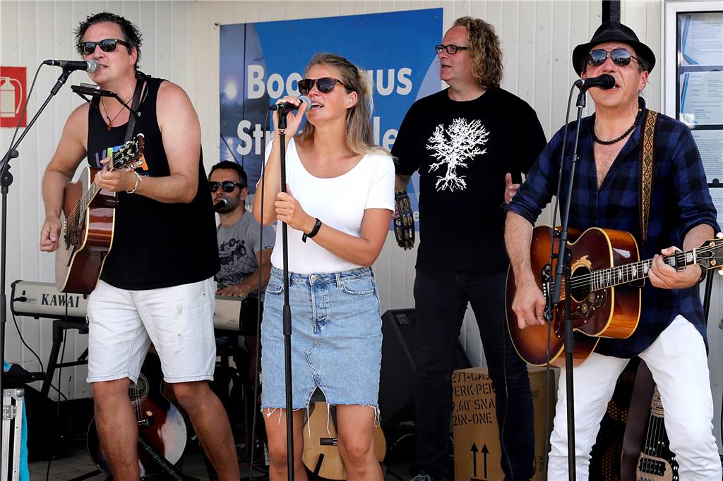 Sommer-am-See Konzerte gehen in die sechste Runde - mit Verspätung Auch Motel dürfen beim Sommer am See 2021 nicht fehlen. Sie spielen am 22. August an der Kajüte.