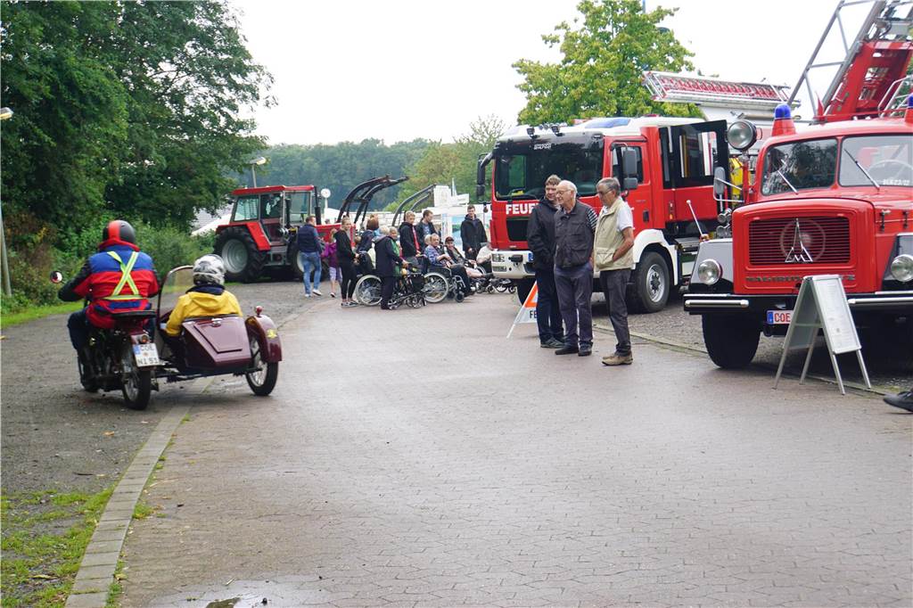 Auch Oldtimer konnten beim Sommerfest bestaunt werden.
