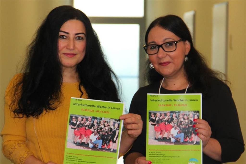 Ibrahim Sero zum Erdbeben: „Haus meines Onkels ist völlig zerstört“ Dr. Aysun Aydemir (l.) – hier mit Iva Majewski-Kolarova