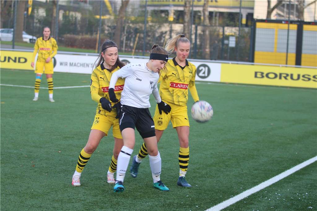 Auch wenn der PSV Bork am Ende deutlich bei Borussia Dortmund II unterlag, zeigte die Elf eine starke Leistung.