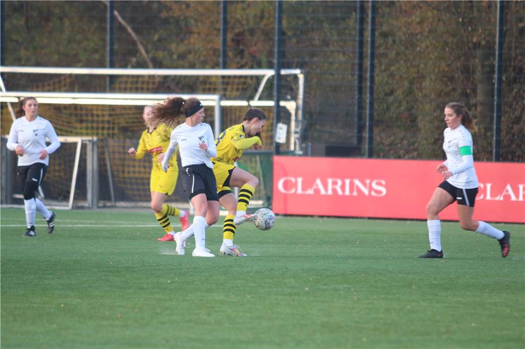 Auch wenn der PSV Bork am Ende deutlich bei Borussia Dortmund II unterlag, zeigte die Elf eine starke Leistung.