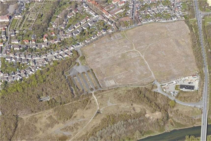 Rodung auf Victoriabrache in Lünen: Stadt schafft Platz für Baustraße Auf dem Gelände der ehemaligen Zeche Victoria I/II starten ab Montag (24. Januar) Rodungsarbeiten.
