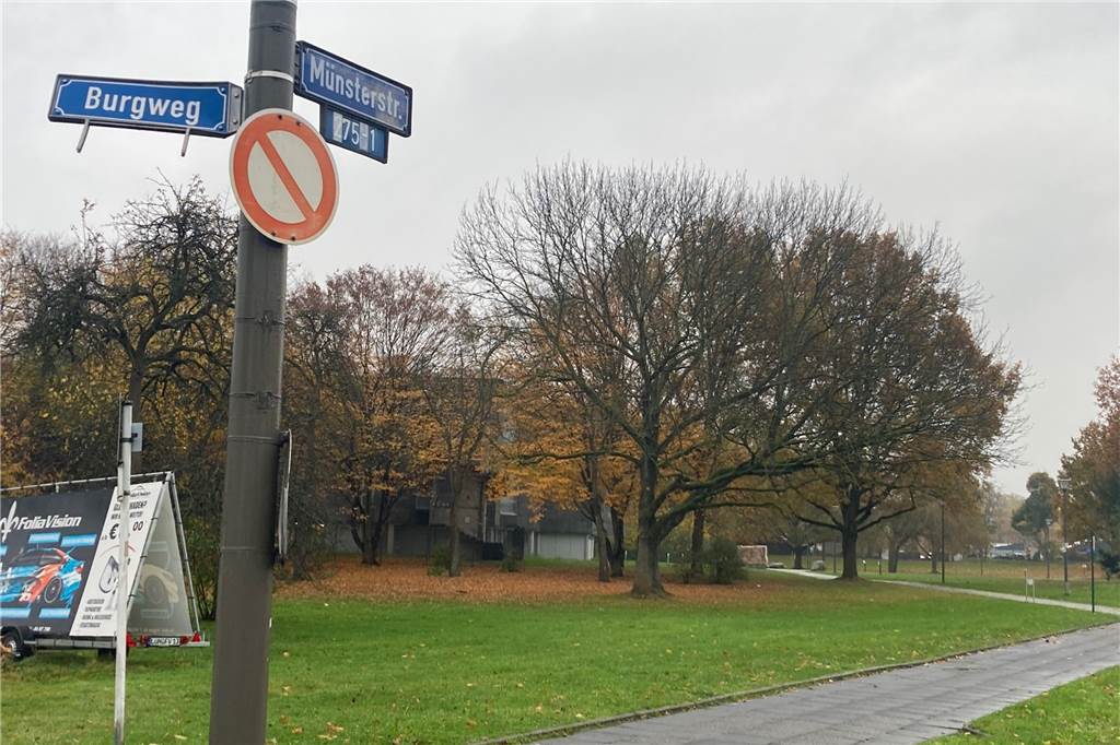 Deutlich mehr Kita-Plätze durch Neubauten in Scharnhorst und Derne Auf dem Grundstück Ecke Burgweg/Münsterstraße, gleich neben dem Naturmuseum, soll eine neue Kita gebaut werden.