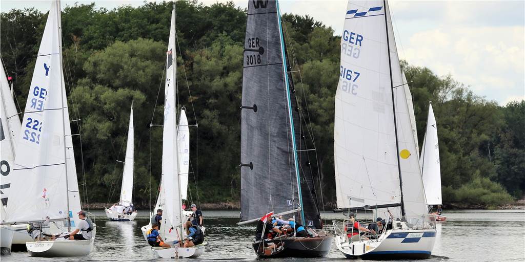 Sparda Bank Cup 2022: Traditionsregatta auf dem Halterner Stausee - ein Boot gewinnt drei Rennen Auf dem Halterner Stausee fand am vergangenen Wochenende der Sparda Bank Cup statt.