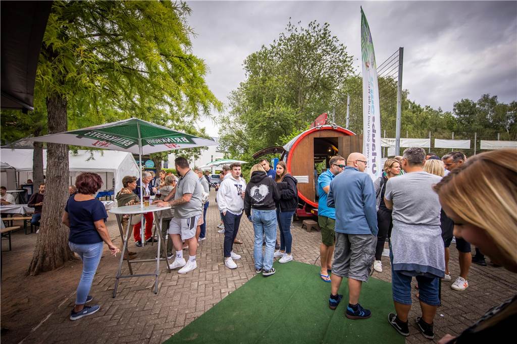 Taugliches Stadion für die Regionalliga: Dortmunder Klub führt erste erfolgreiche Umbau-Gespräche Auf dem Stadion-Gelände des ASC müssten feste Verkaufsstände entstehen.