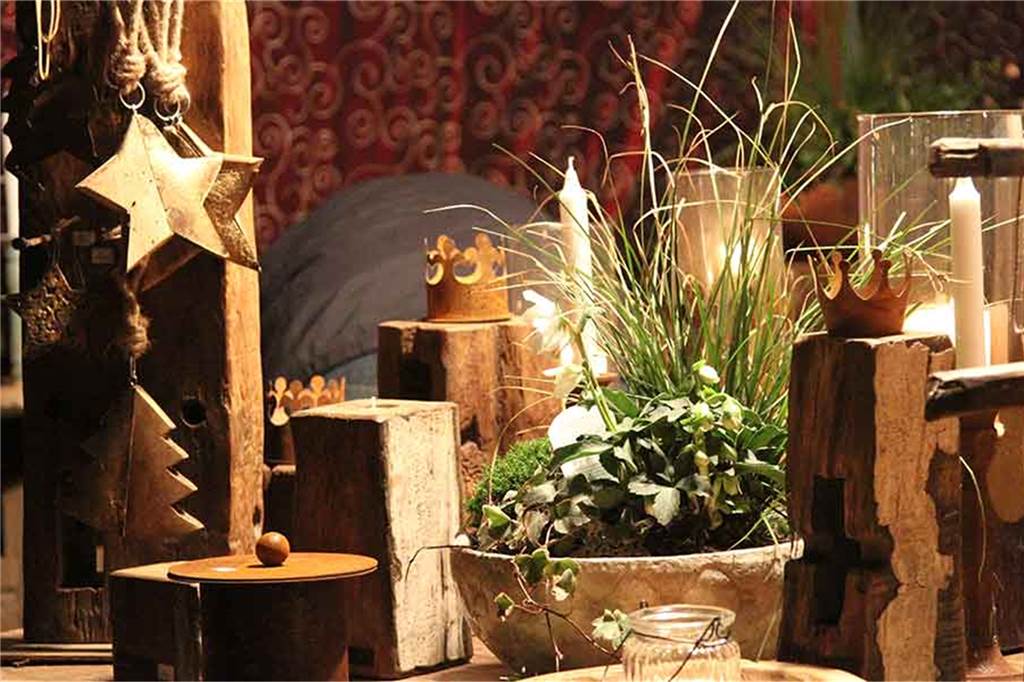 Auf dem Weihnachtsmarkt des Waldhofs Schule Beikel in Borken gibt es auch außergwöhnliches Kunsthandwerk.