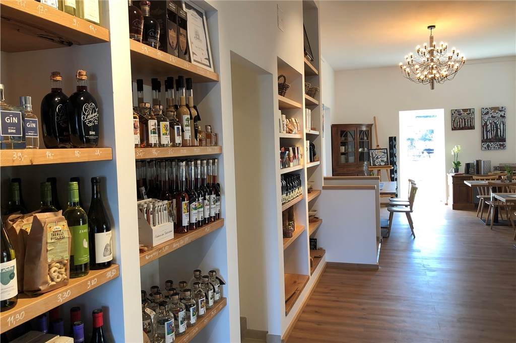 Gourmet-Restaurant eröffnet in ländlicher Idylle - Koch mit Sterne-Erfahrung Auf dem Wibbelings Hof kann man heiraten - und geistige Getränke zu sich nehmen