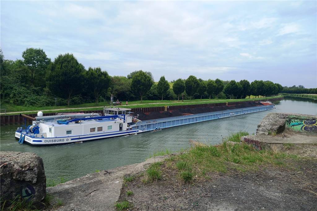 Auf den Wasserstraßen herrscht wenig Verkehr.