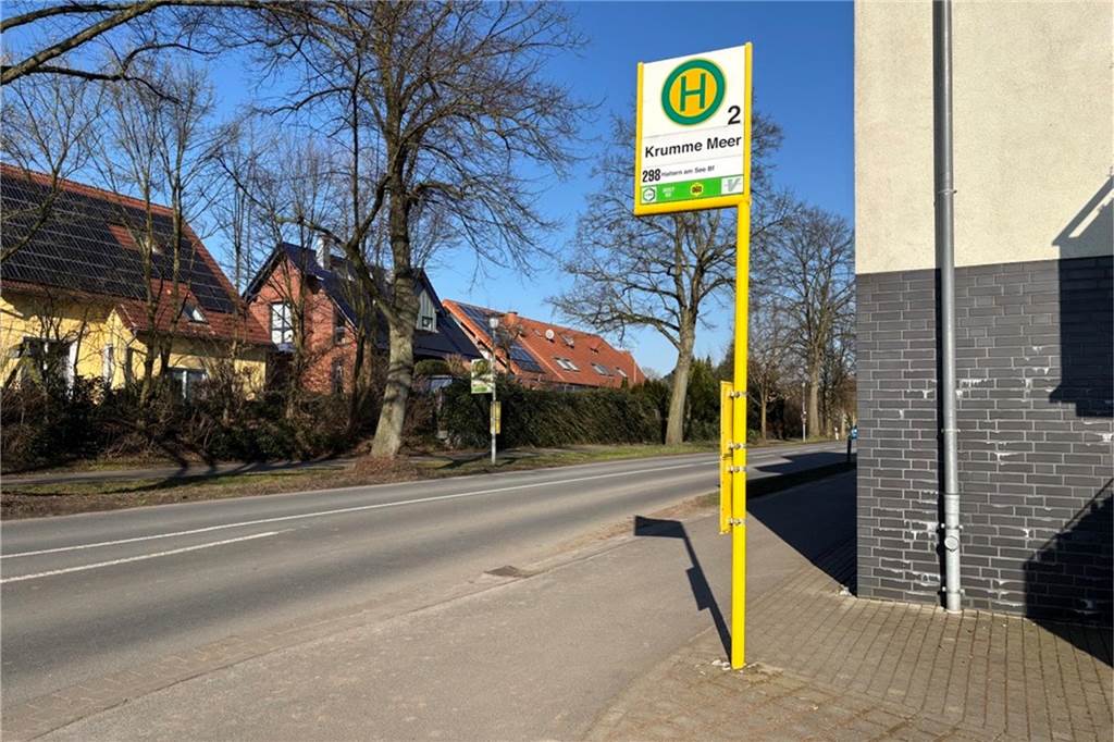 Bushaltestelle „Krumme Meer“ wird zur Rollstuhlfalle Die Bushaltestelle Krumme Meer in Haltern in Fahrtrichtung Haltern