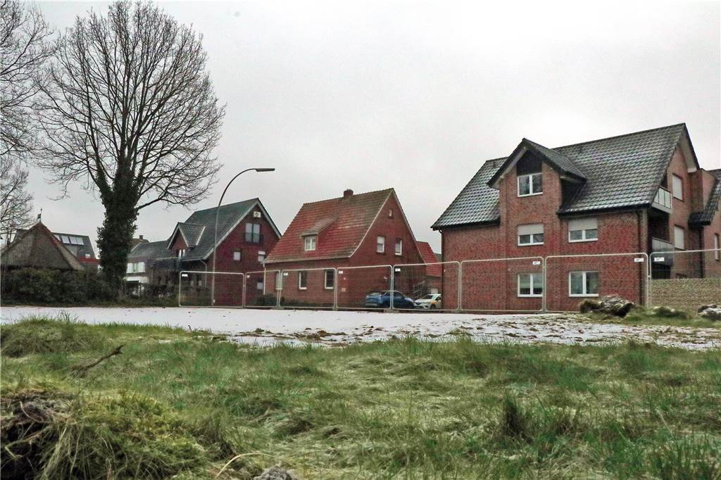 Gerüchtecheck: Was passiert mit dem Grundstück an der Textilstraße? Auf der gegenüberliegenden Straßenseite sind bereits einige Neubauprojekte realisiert worden.