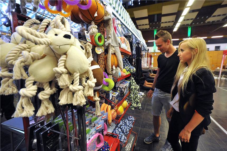 Messe am Europaplatz: Alles, was ein Hundeherz sich wünschen kann Auf der Hundemesse gab es schon in den letzten Jahren alles, was das Hundeherz begehrt.