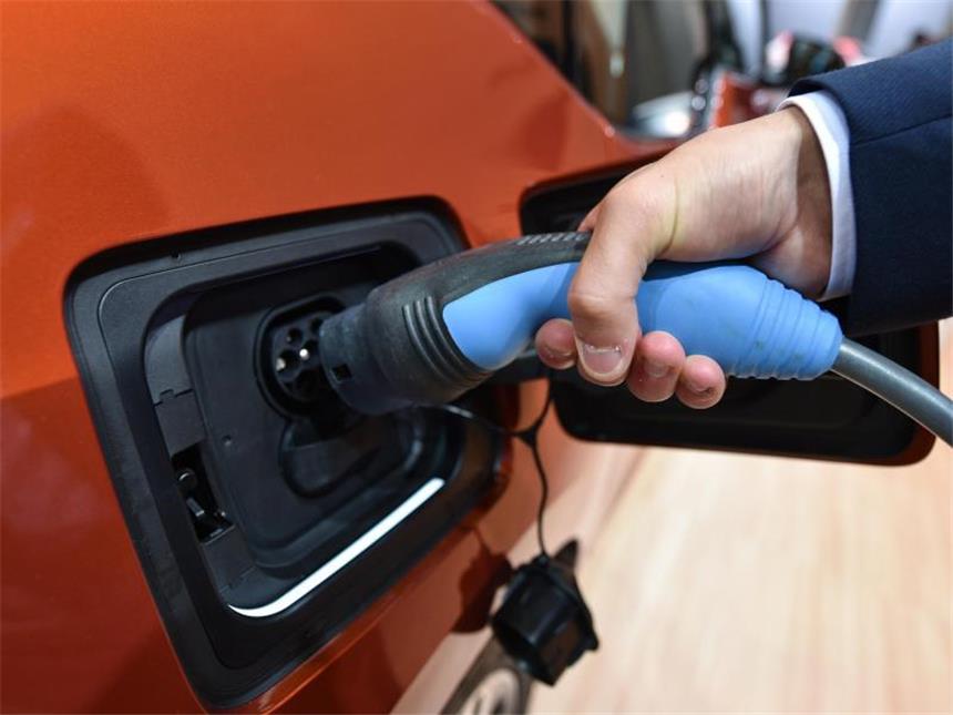 BMW kündigt 25 Elektromodelle bis 2025 an Auf der Internationalen Automobilausstellung IAA in Frankfurt dreht sich viel um die Elektromobilität. Foto: Uwe Anspach