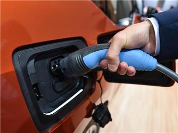 Auf der Internationalen Automobilausstellung IAA in Frankfurt dreht sich viel um die Elektromobilität. Foto: Uwe Anspach