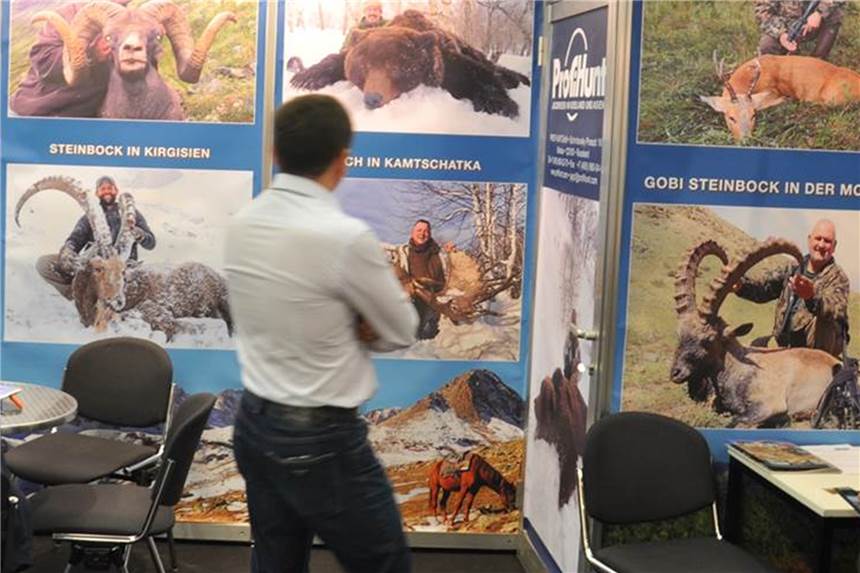 Mahnwache vor „Jagd und Hund“ in den Westfalenhallen geplant Auf der Messe gibt es mehrere Veranstalter, die mit dem Abschusss seltener Tierarten im Ausland werben.